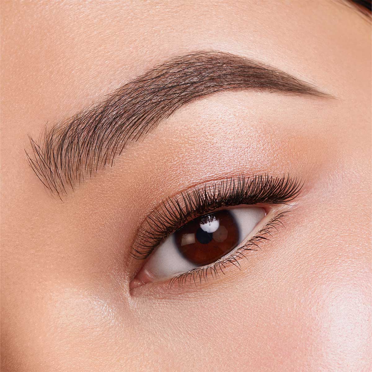 KYLIE COSMETICS KYBROW PENCIL (LÁPIZ PARA CEJAS)
